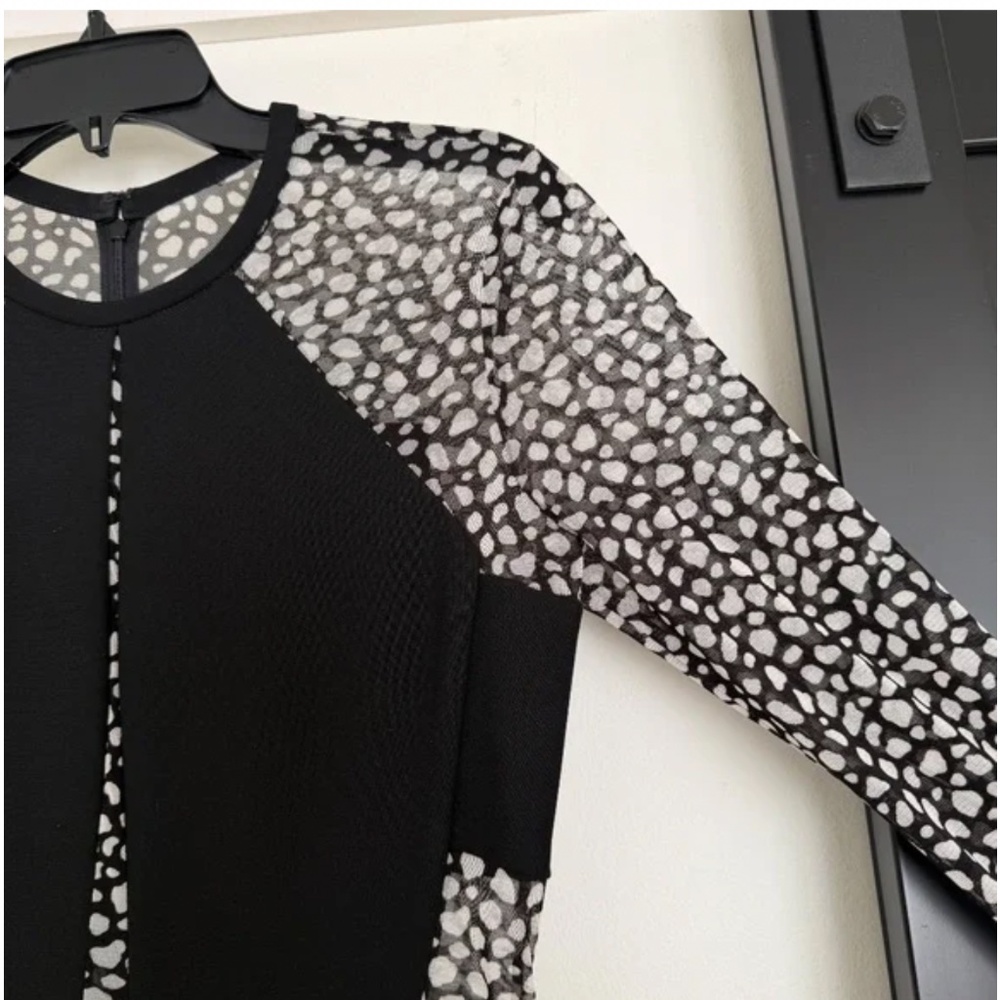 YIGAL AZROUEL Bodycon Mesh Cut Out Dress Black White Size 6 - Picture 3 of 7